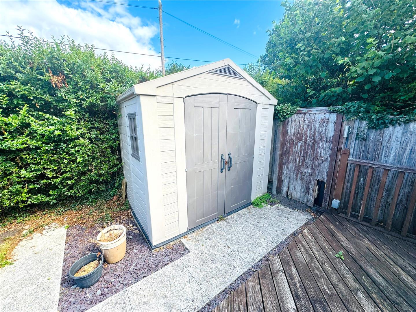 Globe Row, Llanelli, SA14 8PA